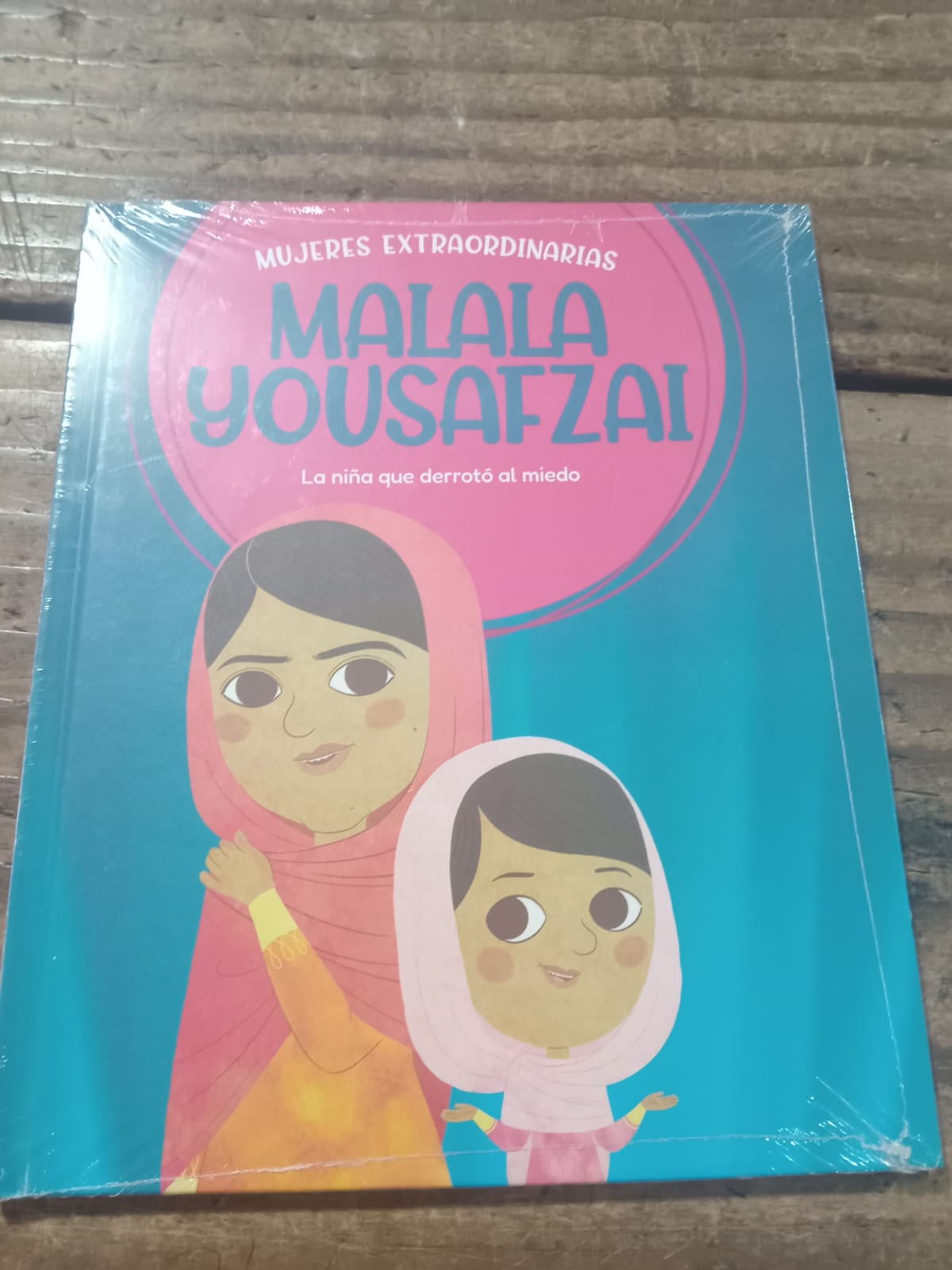 MUJERES EXTRAOR