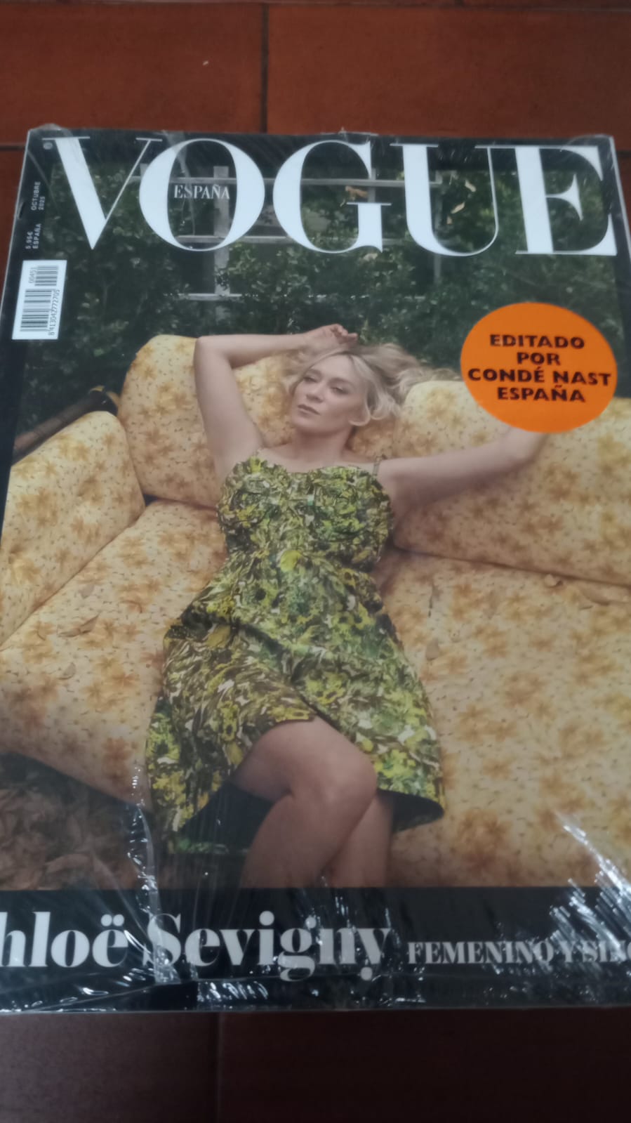 VOGUE          