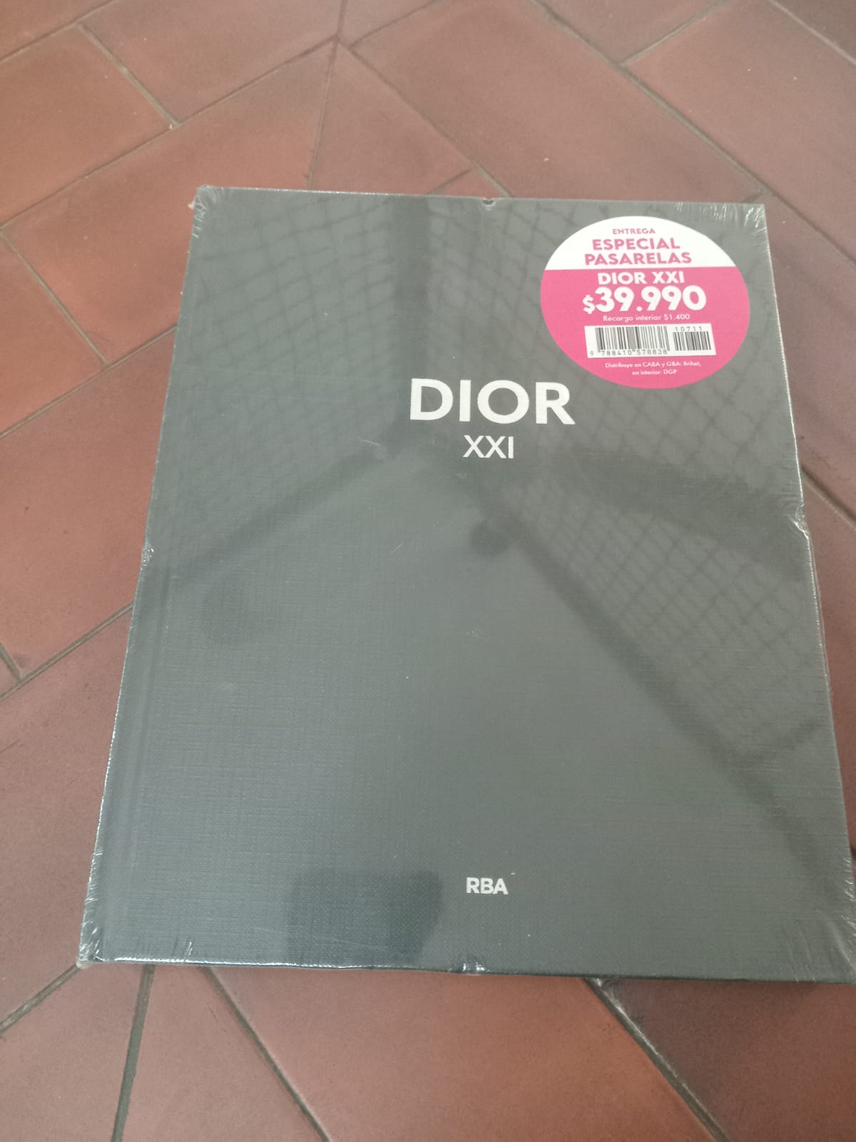 LEYENDA DE MODA
