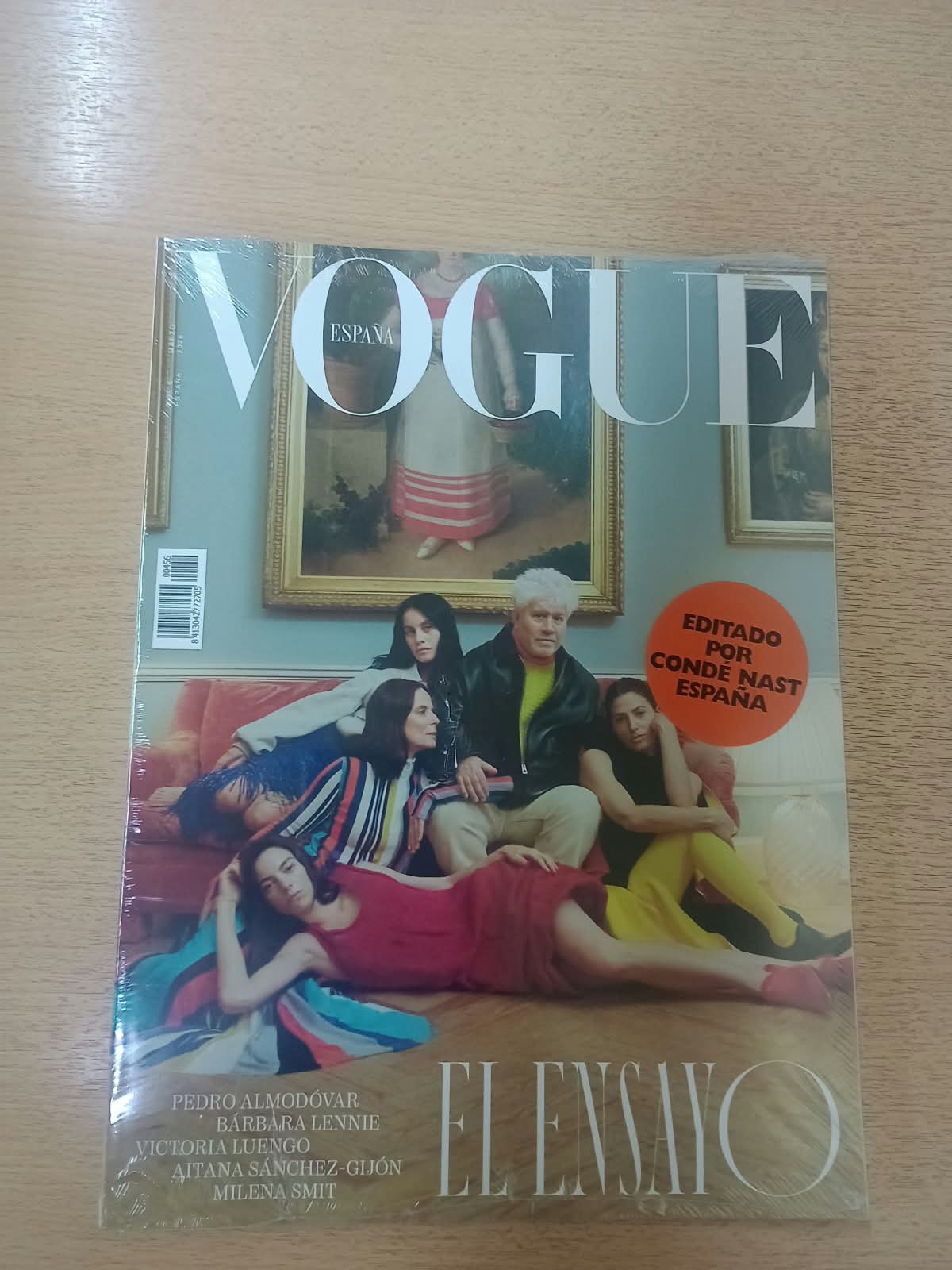 VOGUE          