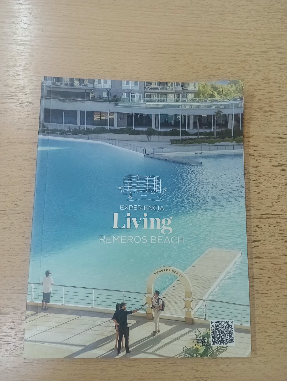BOOK LIVING
